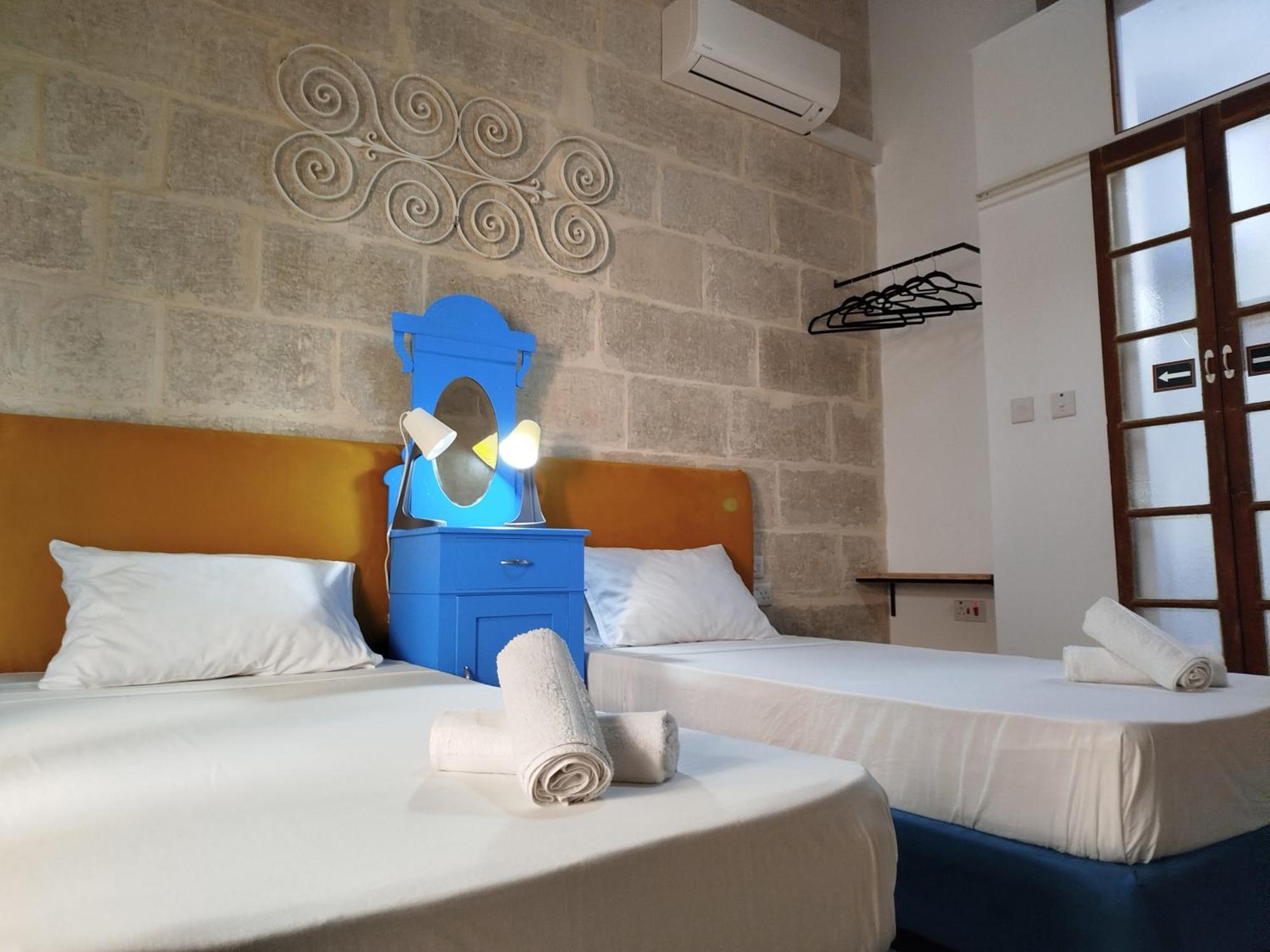 Limestone Sun Suites スリーマ エクステリア 写真